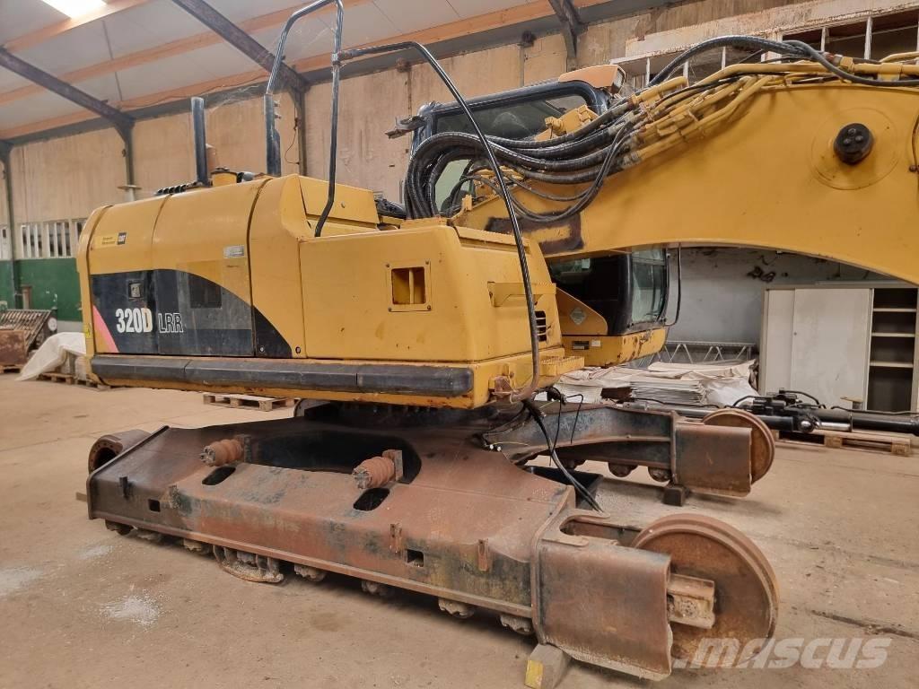 CAT 320 D FOR PARTS Vikšriniai ekskavatoriai