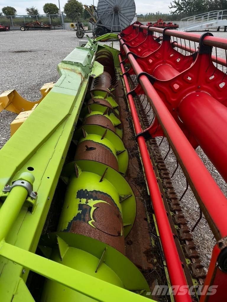 CLAAS S 750 Derliaus nuėmimo kombainų galvos