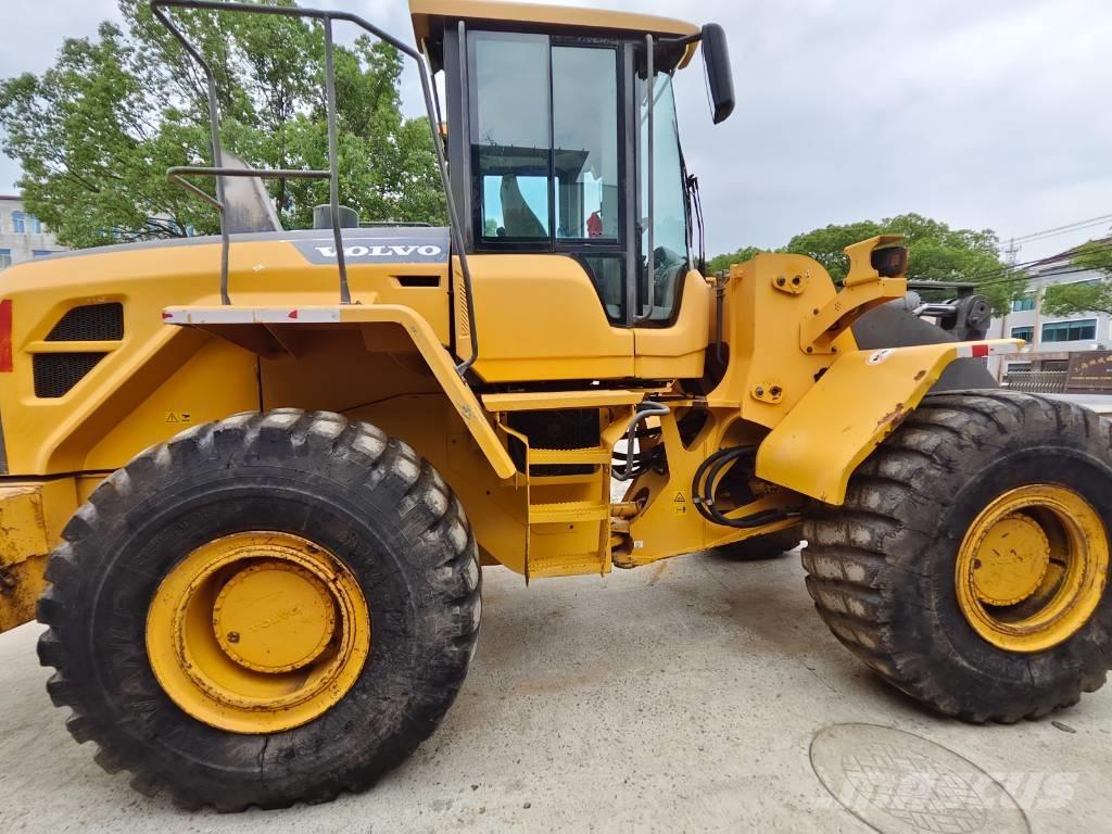Volvo L 105 Naudoti ratiniai krautuvai