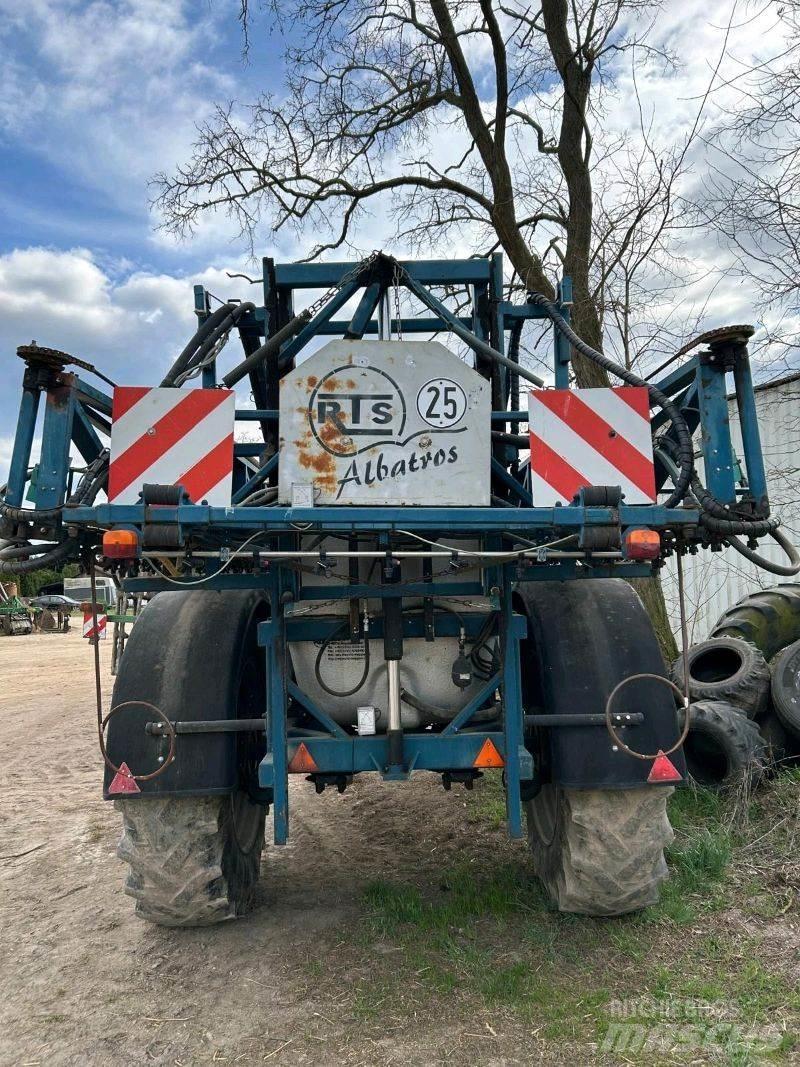 RTS 5530 Prikabinami purkštuvai