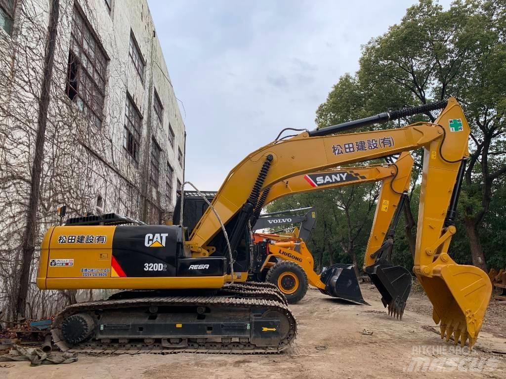 CAT 320D2 Vikšriniai ekskavatoriai