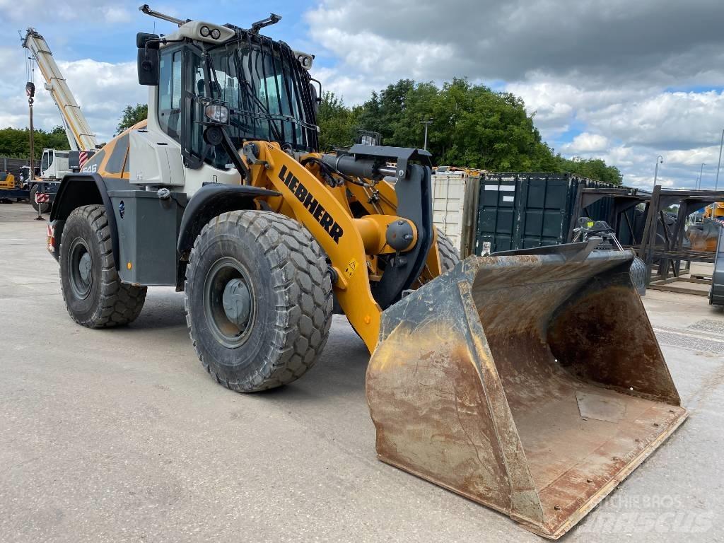 Liebherr L546 Naudoti ratiniai krautuvai