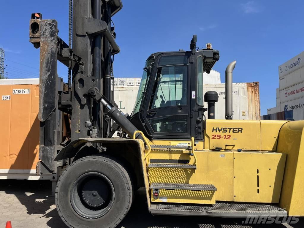 Hyster H25XM-12 Naudoti konteinerių krautuvai
