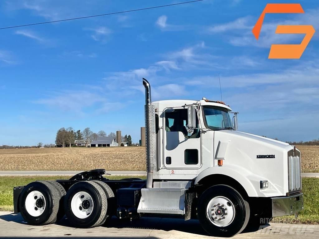 Kenworth T 800 Naudoti vilkikai