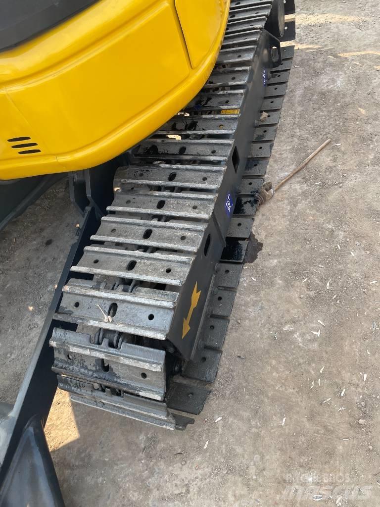 Komatsu PC 35 Mini ekskavatoriai < 7 t