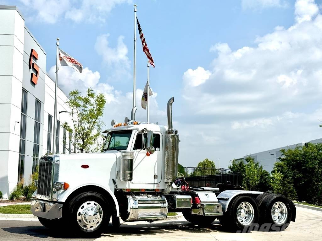 Peterbilt 378 Naudoti vilkikai