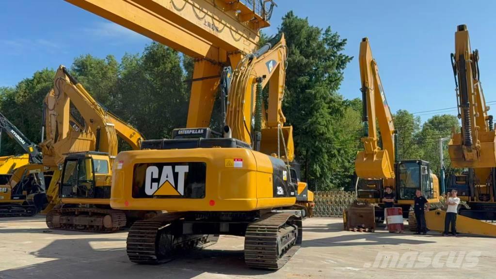 CAT 325 D L Vikšriniai ekskavatoriai