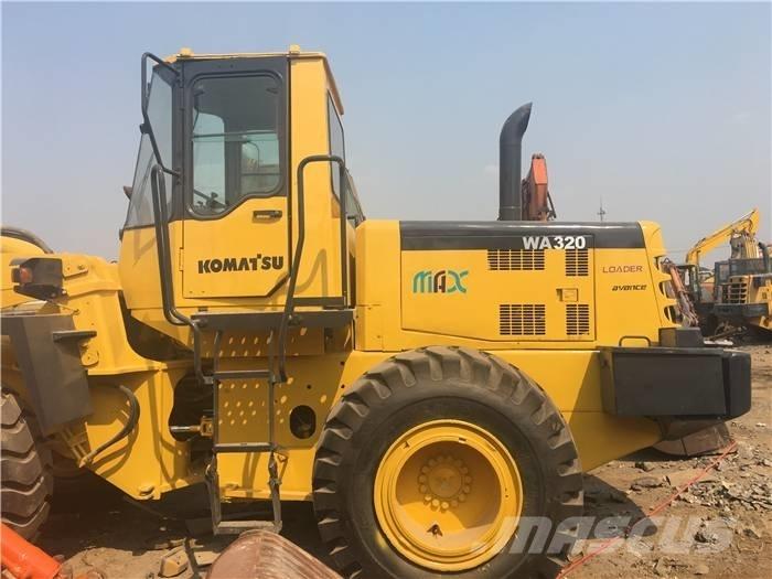 Komatsu WA 320-3 Naudoti ratiniai krautuvai