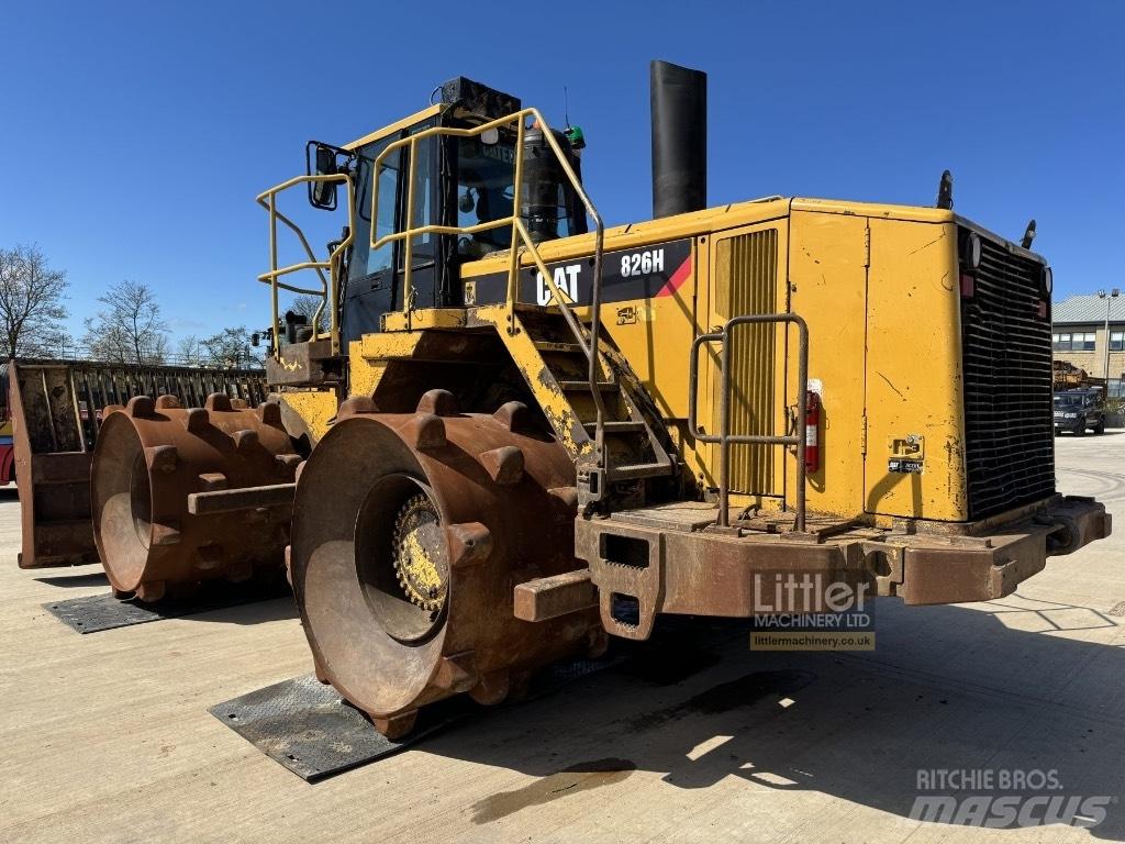 CAT 826H Atliekų presai