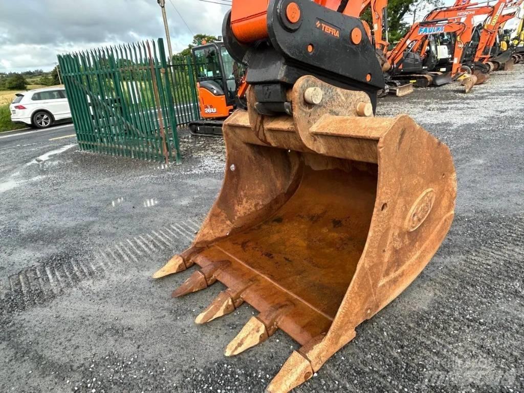 Hitachi ZX 350 LC-6 Vikšriniai ekskavatoriai