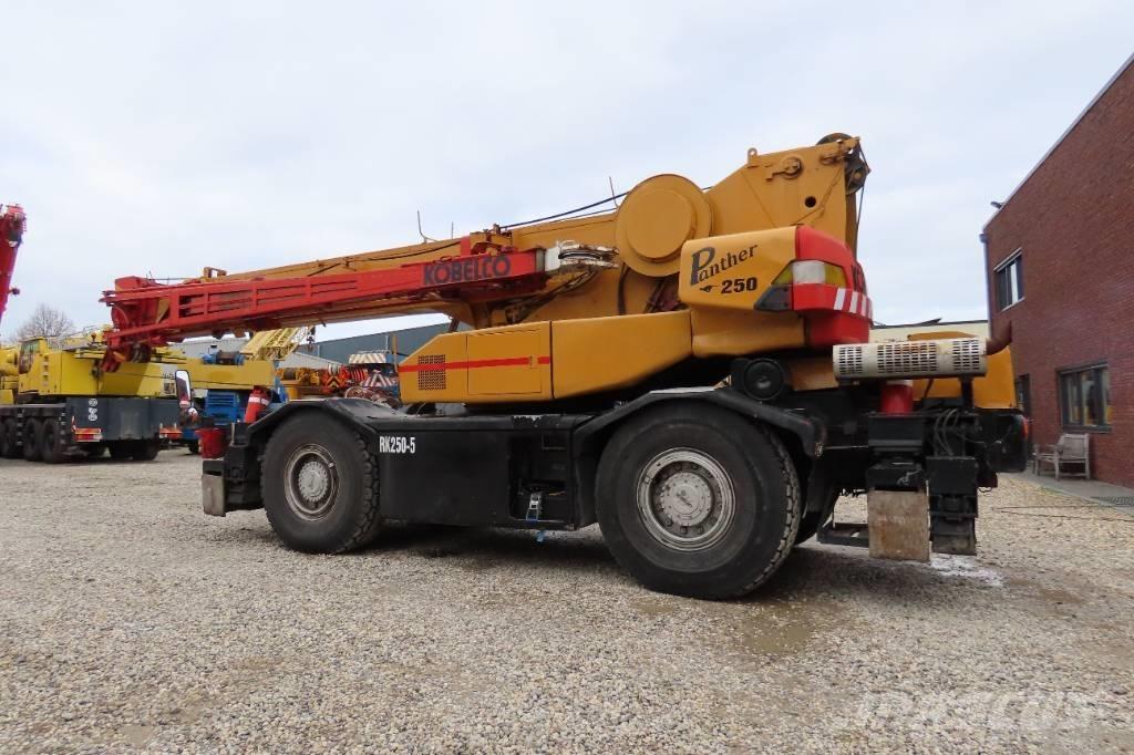 Kobelco RK 250-3 Neapdoroto reljefo kranai