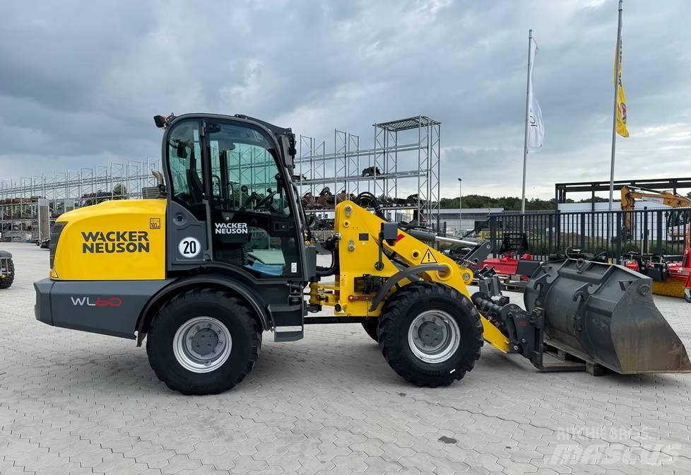Wacker Neuson WL 60 Naudoti ratiniai krautuvai