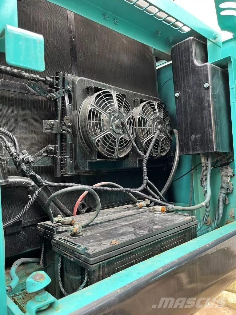 Kobelco SK 210 Vikšriniai ekskavatoriai