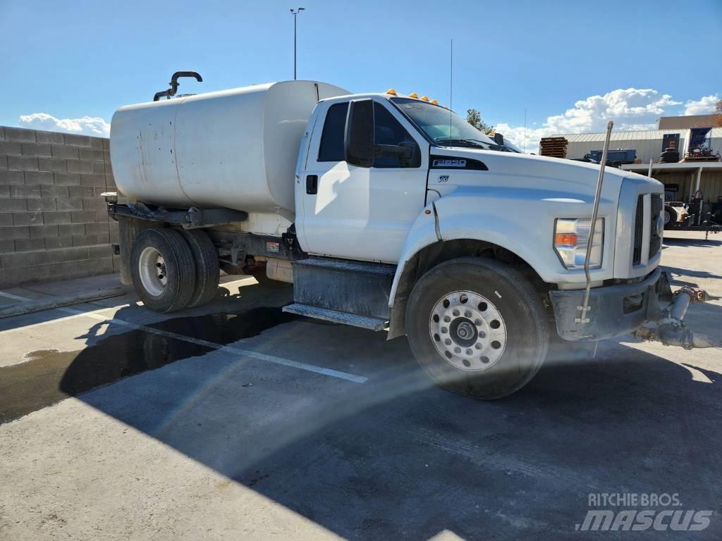 Ford F 650 Vandens sunkvežimiai