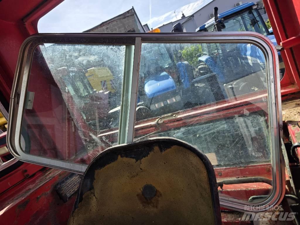 Massey Ferguson 575 Traktoriai