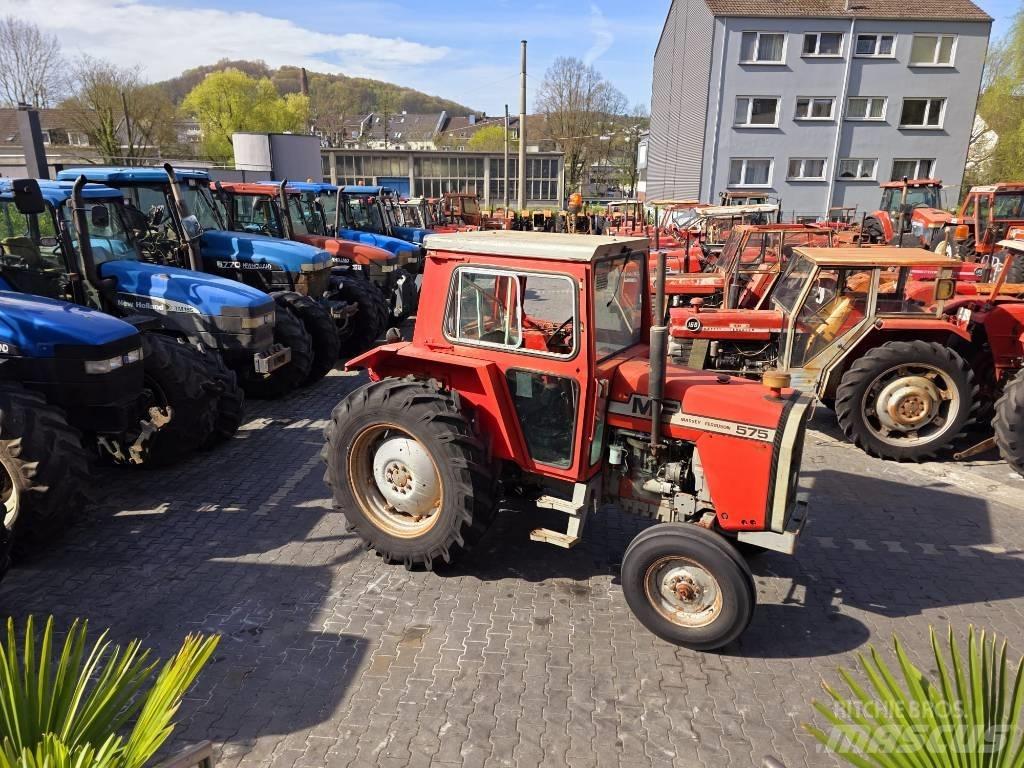 Massey Ferguson 575 Traktoriai