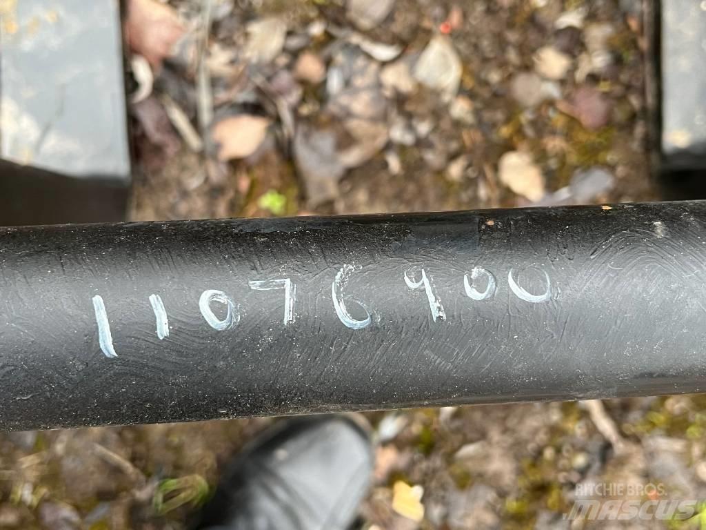 JCB TINES / BARS Kiti krovimo ir kasimo mechanizmai ir jų priedai
