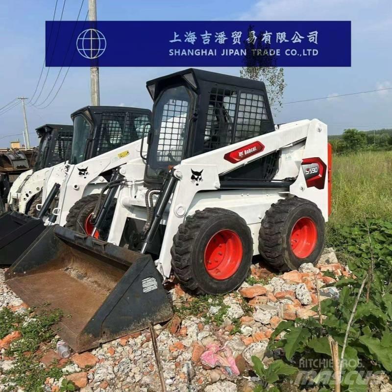 Bobcat S 590 Krautuvai su šoniniu pasukimu