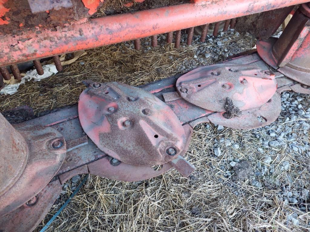 Kuhn alterna 400 Formuojančios žoliapjovės