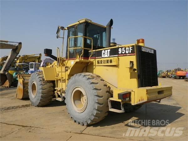 CAT 950F Naudoti ratiniai krautuvai