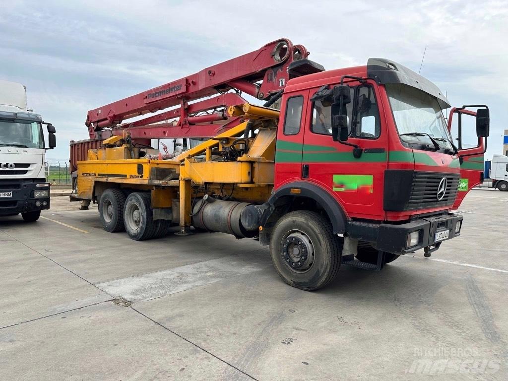 Mercedes-Benz 2435 Betonvežiai