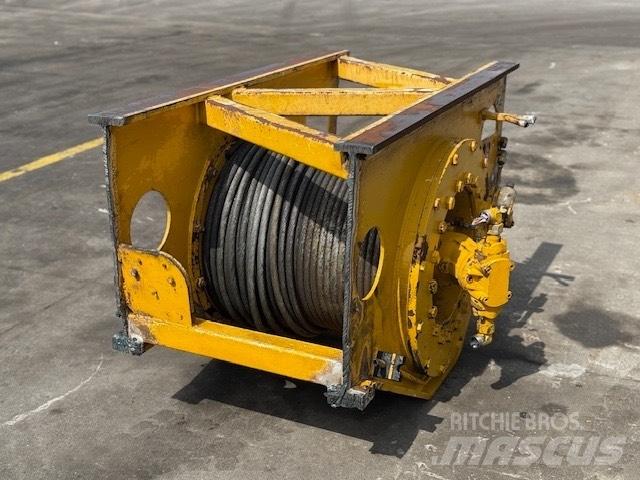 Bauer USED WINCH Gręžimo įranga ir atsarginės dalys