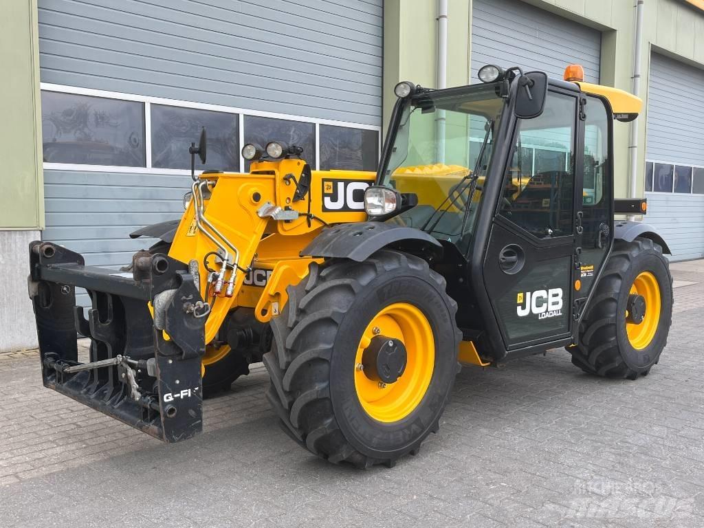 JCB 527-58 Agri Plus Teleskopiniai krautuvai žemės ūkiui