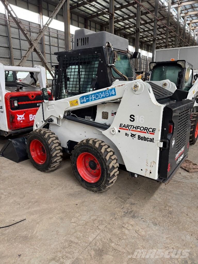 Bobcat S 16 Krautuvai su šoniniu pasukimu