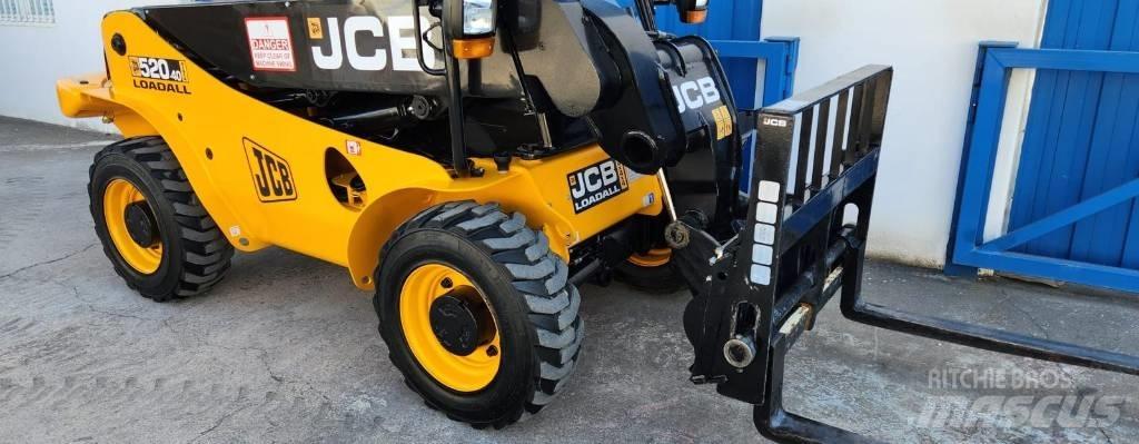 JCB 520-40 Teleskopiniai krautuvai