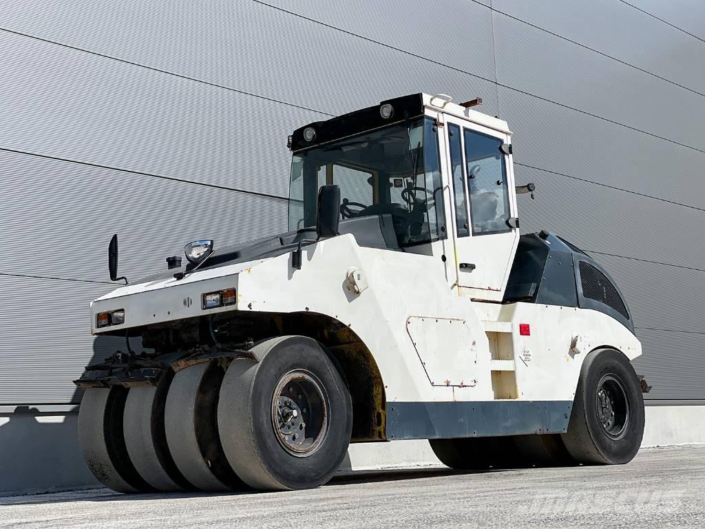 Bomag BW 24 RH Pneumo volai