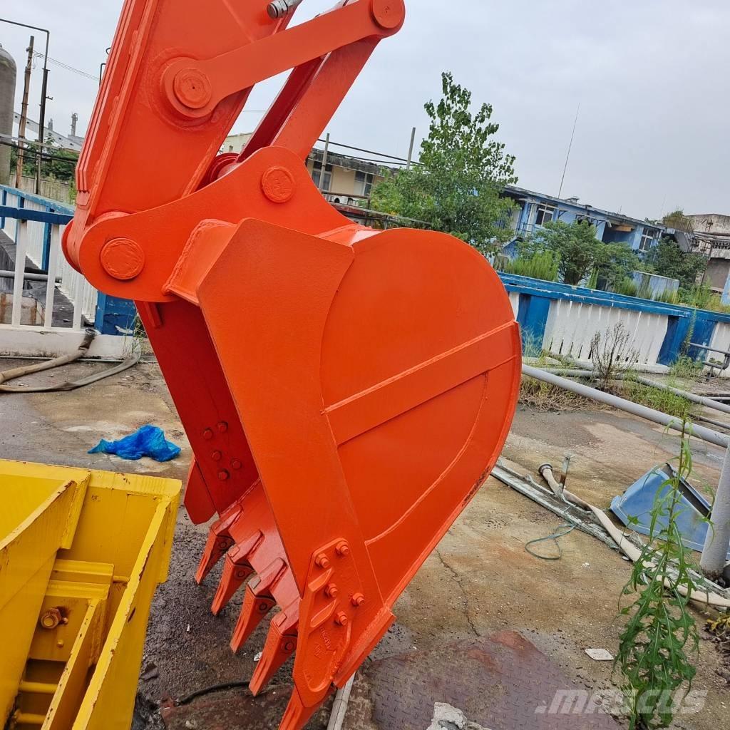 Doosan DX 225 Vikšriniai ekskavatoriai