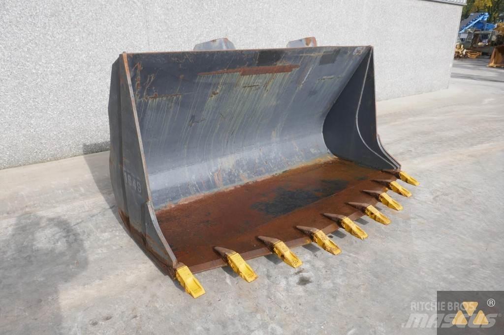 Volvo L120B Bucket Kaušai