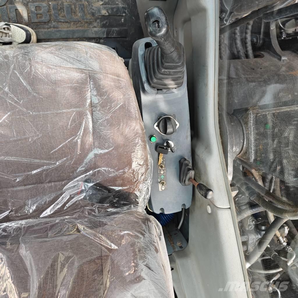 Hyundai R 150 W Ratiniai ekskavatoriai