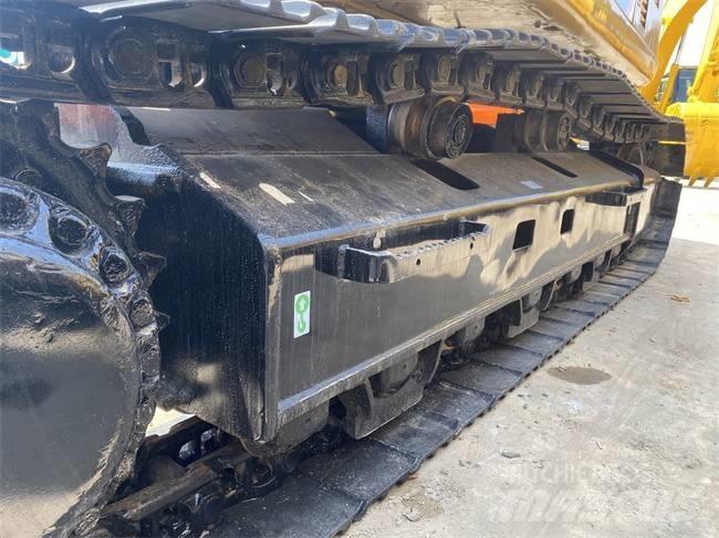 CAT 330 D Vikšriniai ekskavatoriai