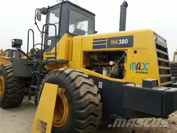 Komatsu WA 380-3 Naudoti ratiniai krautuvai