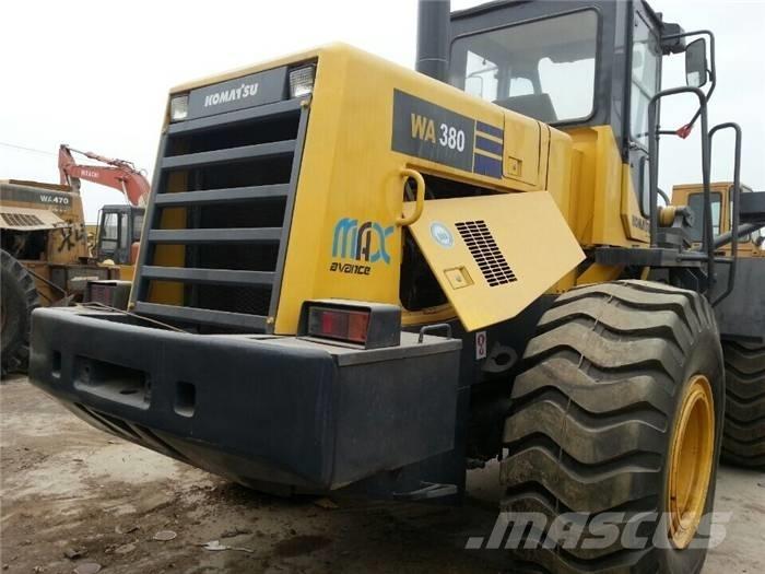 Komatsu WA 380-3 Naudoti ratiniai krautuvai