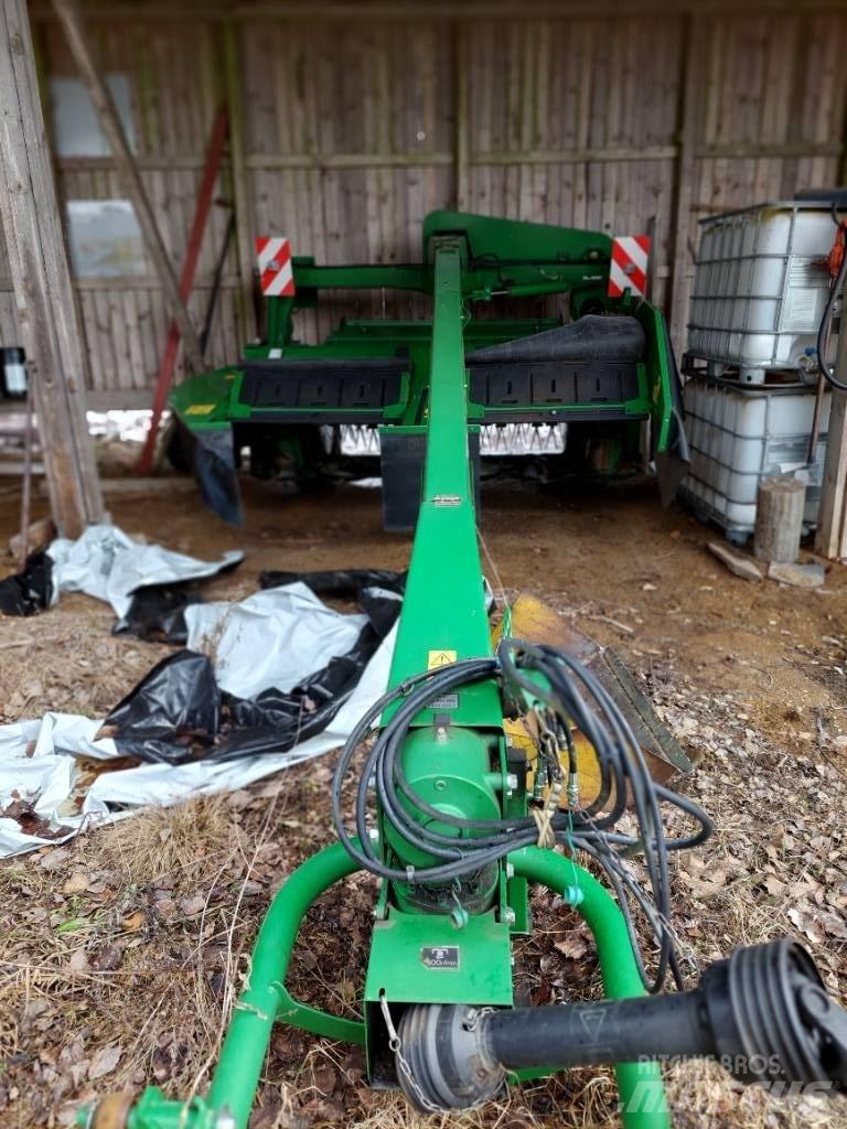 John Deere 730 Formuojančios žoliapjovės