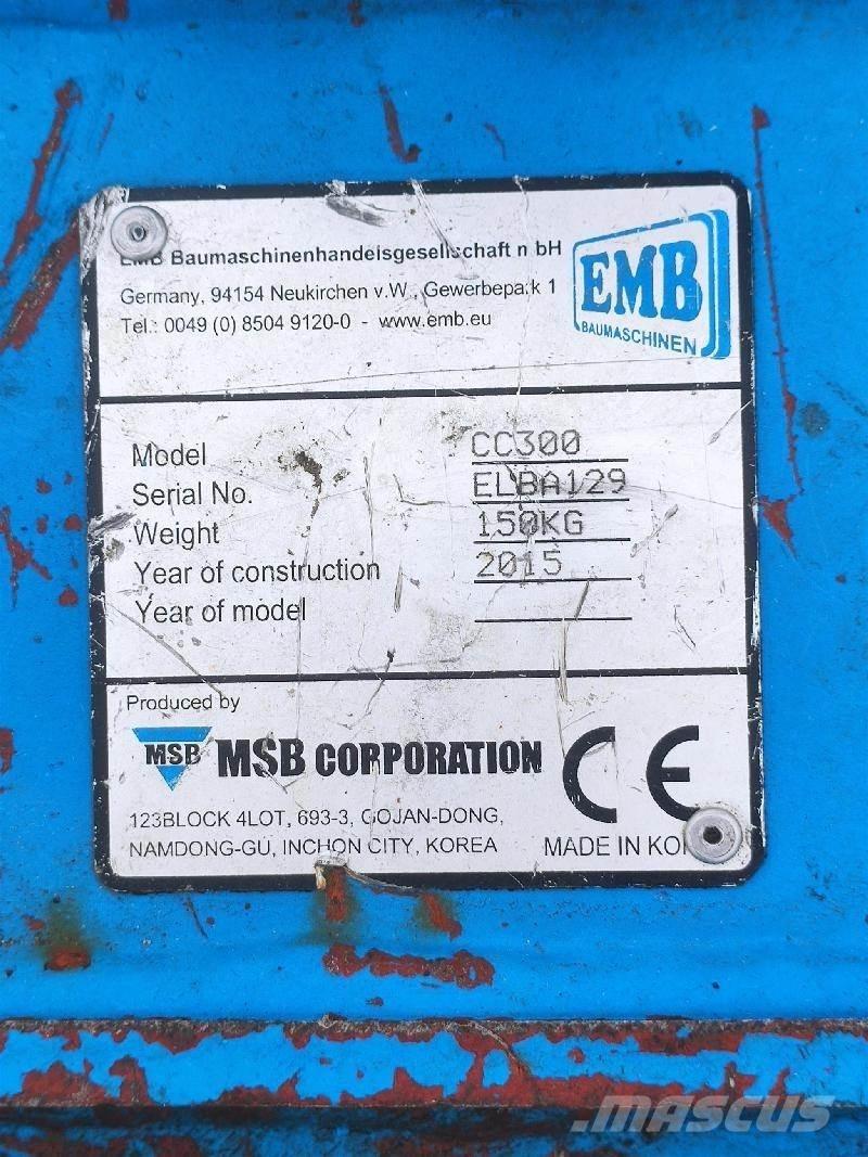  EMB CC300 Rėžtuvai
