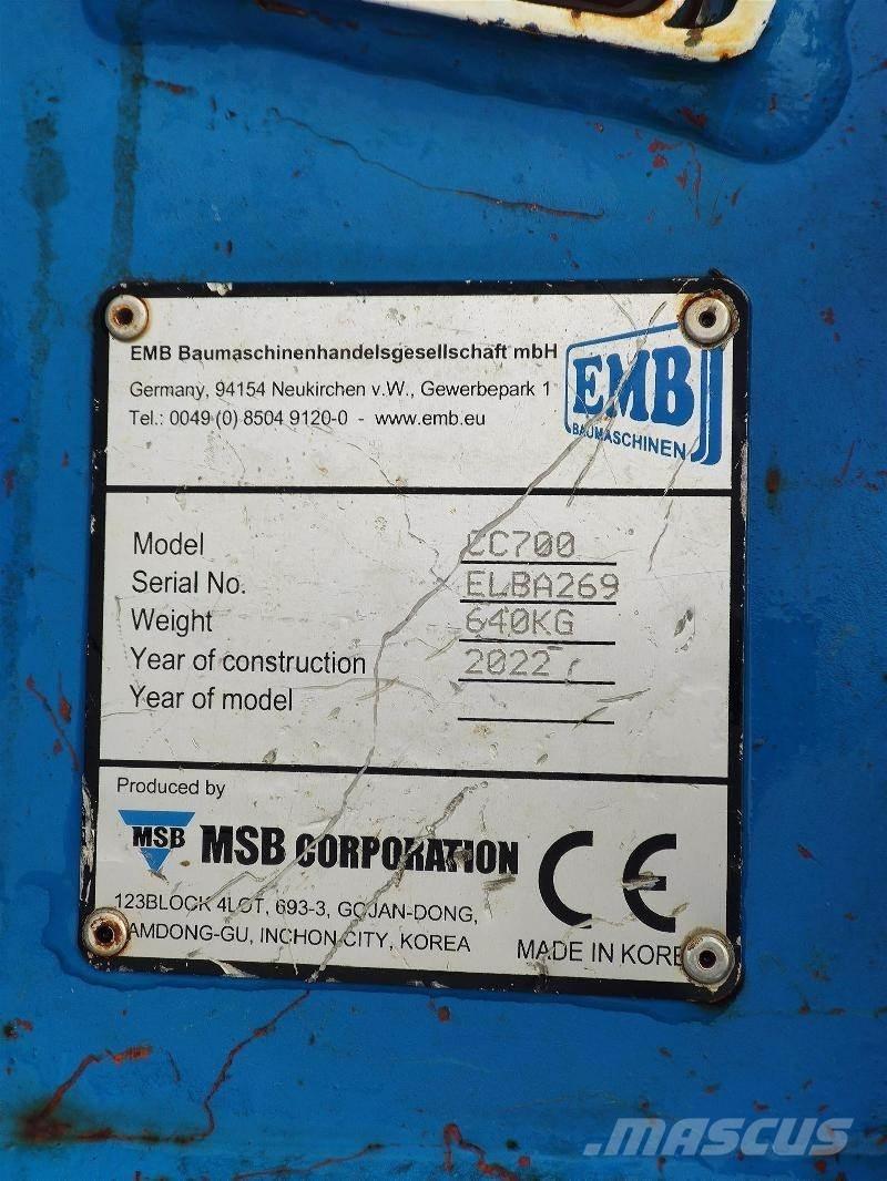  EMB CC700 Rėžtuvai