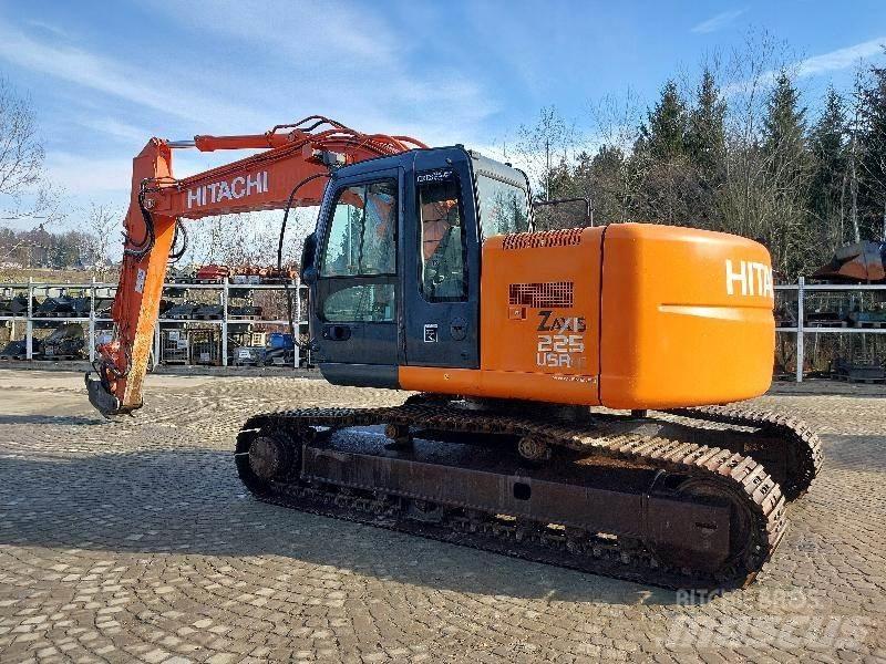 Hitachi ZX225USRLC Vikšriniai ekskavatoriai