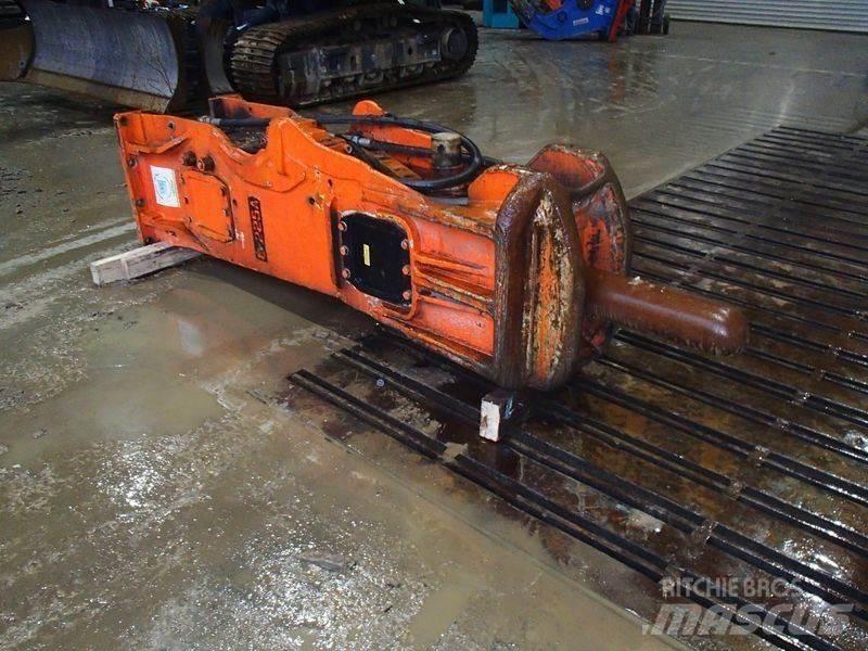 NPK E-225 A Hidrauliniai kūjai / Trupintuvai