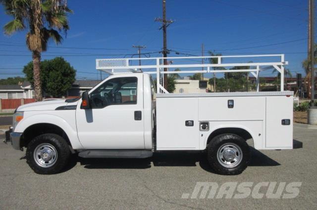 Ford F250 Pagalbos kelyje automobiliai