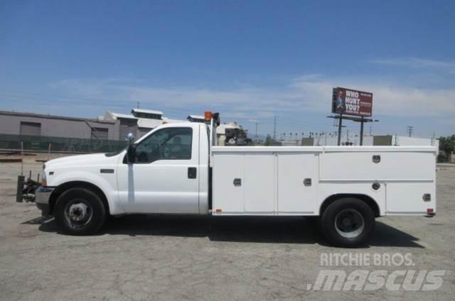 Ford F350 Pagalbos kelyje automobiliai