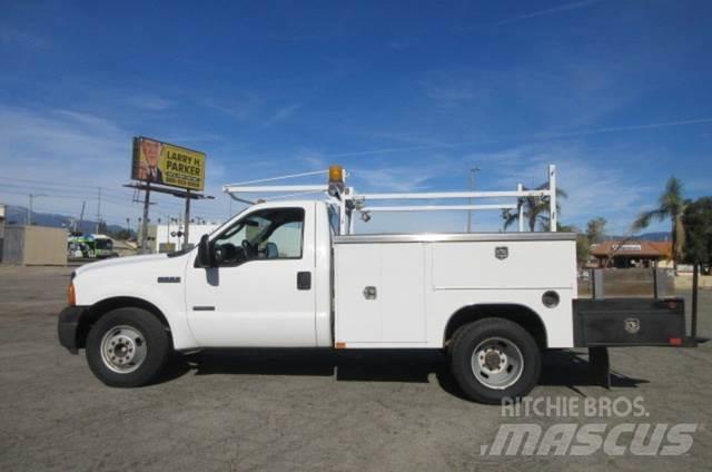 Ford F350 Pagalbos kelyje automobiliai