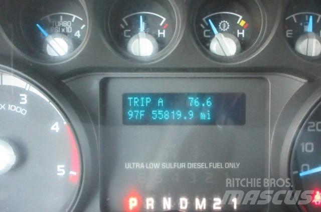 Ford F450 Ant vilkikų montuojamos kėlimo platformos
