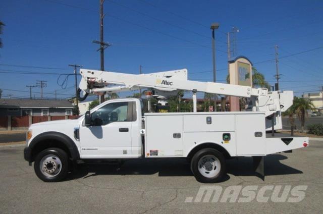 Ford F550 Pagalbos kelyje automobiliai