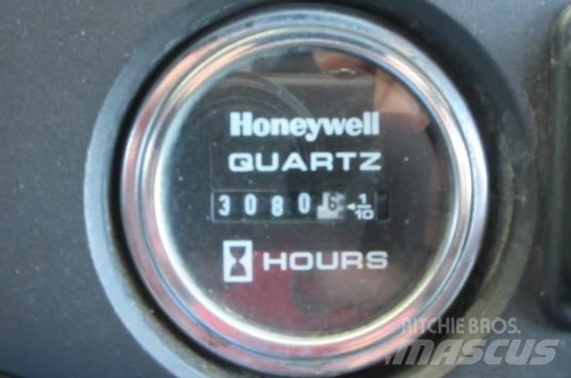 Ford F550 Pagalbos kelyje automobiliai