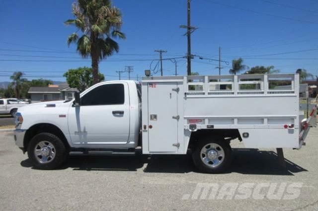 RAM 3500 HD Pagalbos kelyje automobiliai