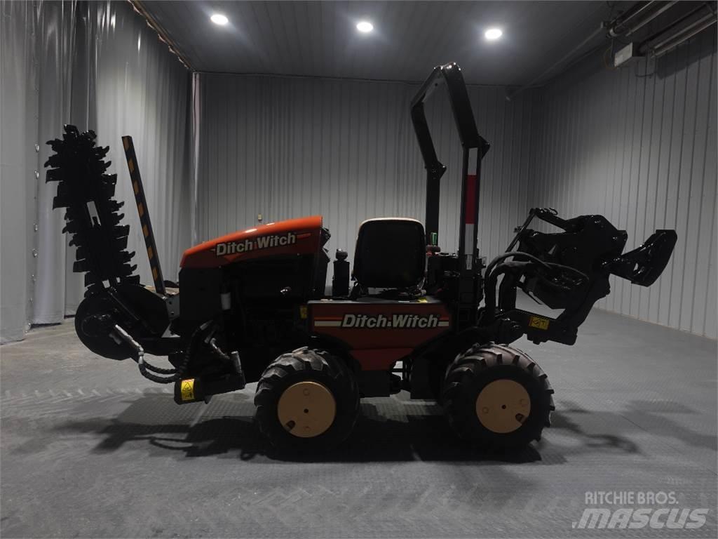 Ditch Witch 420SX Tranšėjų ekskavatoriai