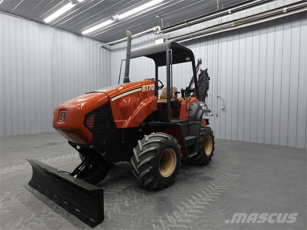 Ditch Witch RT70M Tranšėjų ekskavatoriai